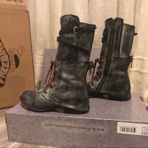 NEW Freebird by Steven RAVI, 9, Black